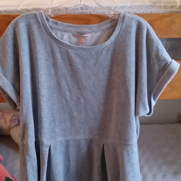 Juicy Couture XL Velour Peplum Top - Picture 2 of 4